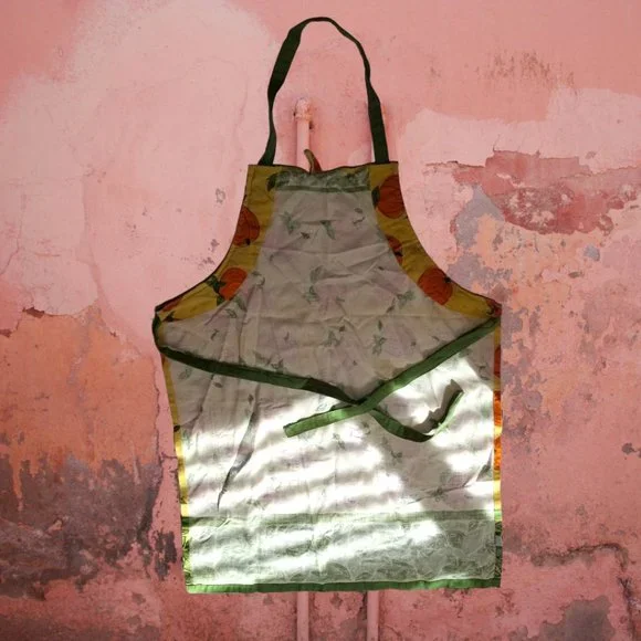 Tag's Retro Kitchen Apron in Bright Yellow Fall & Thanksgiving Kitchen Apron - Picture 6 of 9